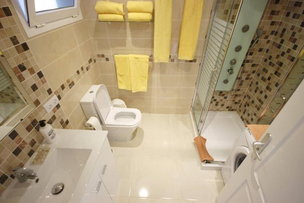 Studio In Beachfront Complex In El Duque Area, Costa Adeje Eksteriør bilde